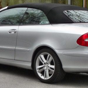 CAPOTE MERCEDES CLK IN SONNENLAND CON LUNOTTO DA RIUTILIZZARE