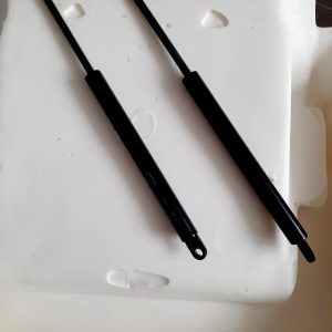 SOSPENSIONI COFANO ANTERIORE BMW Z3